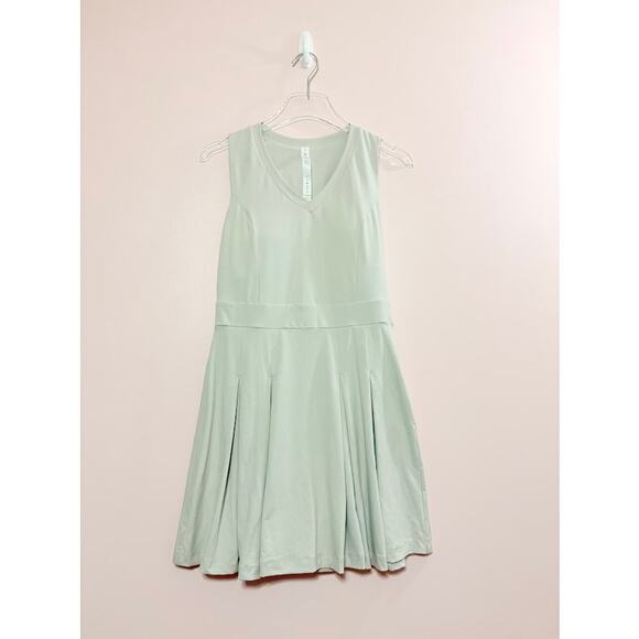 Rae Mode Butter Soft V-Neck Athletic Dress in Bone  Size Medium - Picture 1 of 4